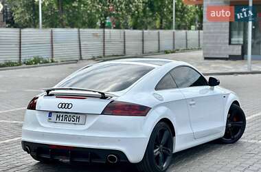 Купе Audi TT 2011 в 