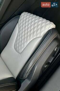 Купе Audi TT 2011 в 