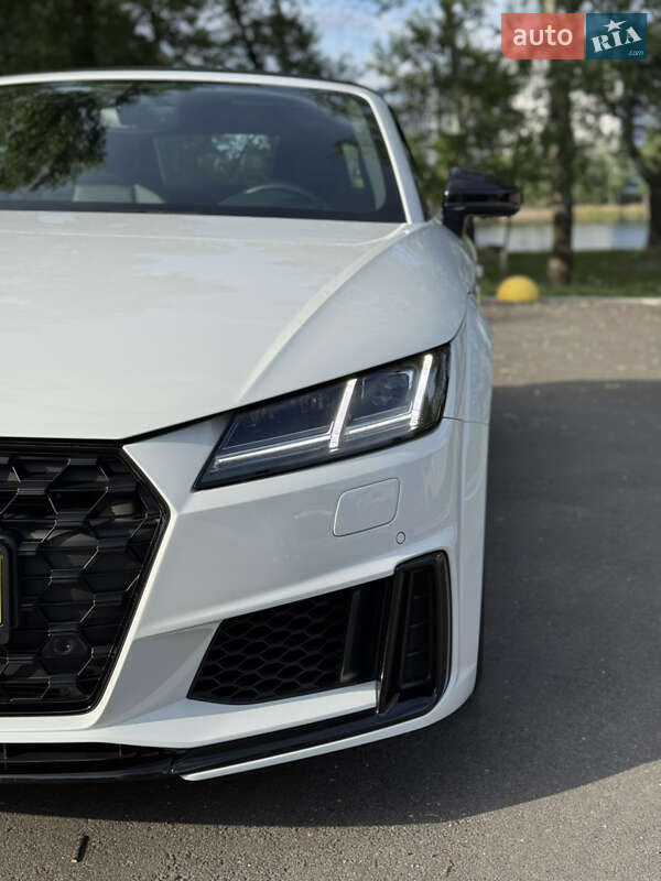 Родстер Audi TT 2018 в Киеве