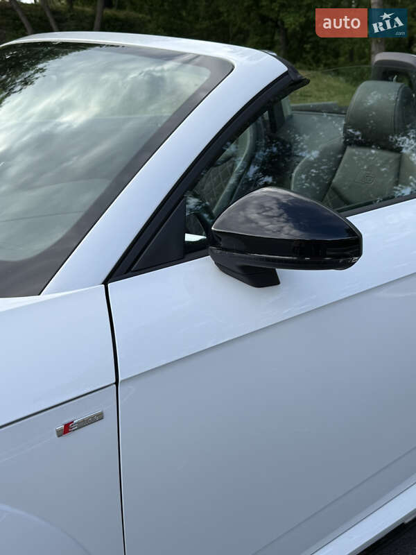 Родстер Audi TT 2018 в Киеве