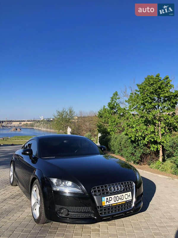 Купе Audi TT 2010 в Дніпрі