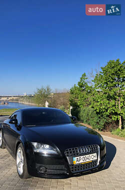 Купе Audi TT 2010 в 