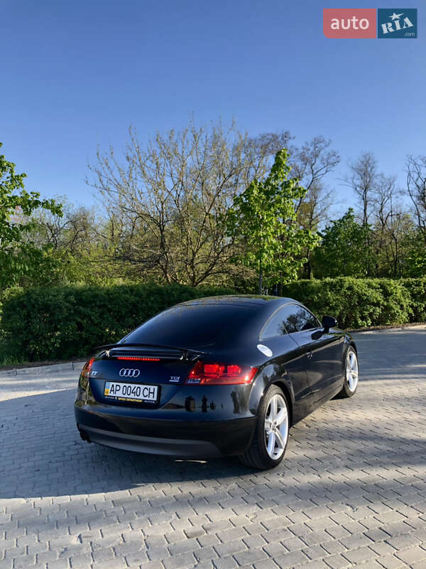 Купе Audi TT 2010 в Дніпрі