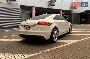 Купе Audi TT 2011 в 