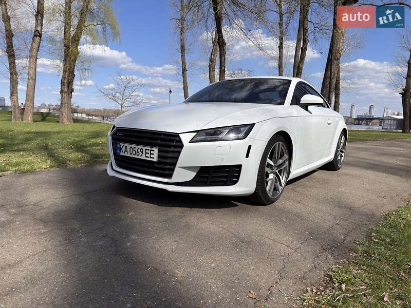 Купе Audi TT 2015 в Киеве