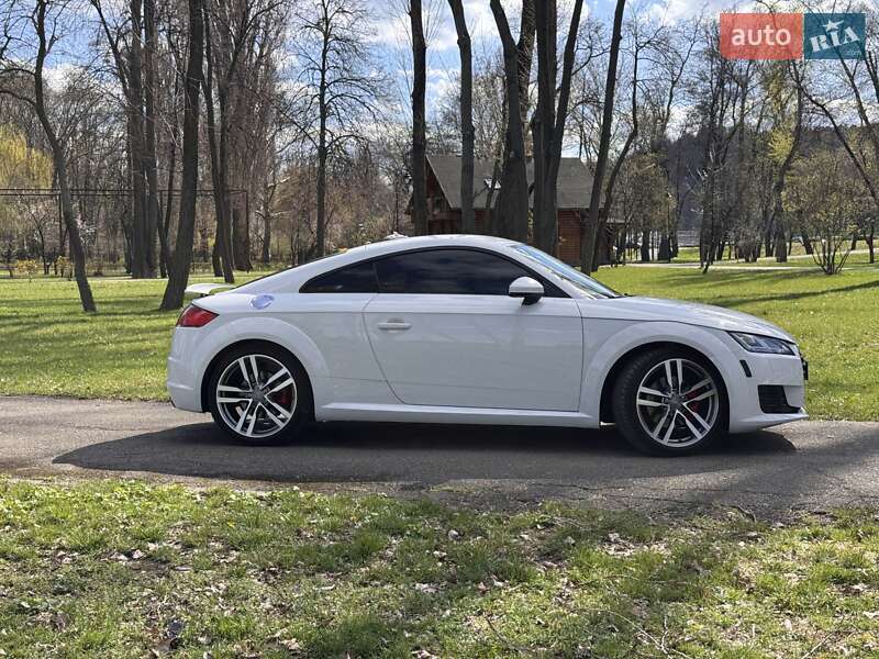 Купе Audi TT 2015 в Киеве