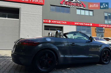 Купе Audi TT 2008 в 