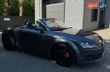 Купе Audi TT 2008 в 