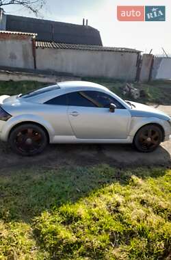 Купе Audi TT 1999 в 