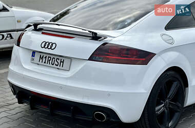 Купе Audi TT 2011 в 