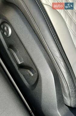 Купе Audi TT 2011 в 