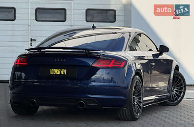 Купе Audi TT 2015 в 