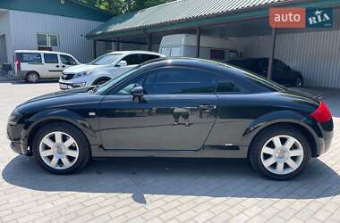 Купе Audi TT 2004 в 