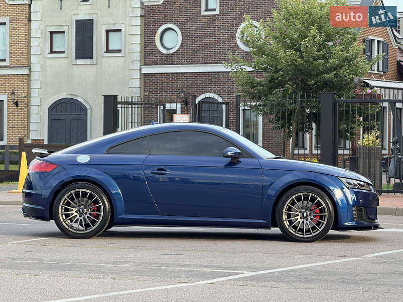 Купе Audi TT 2015 в Києві