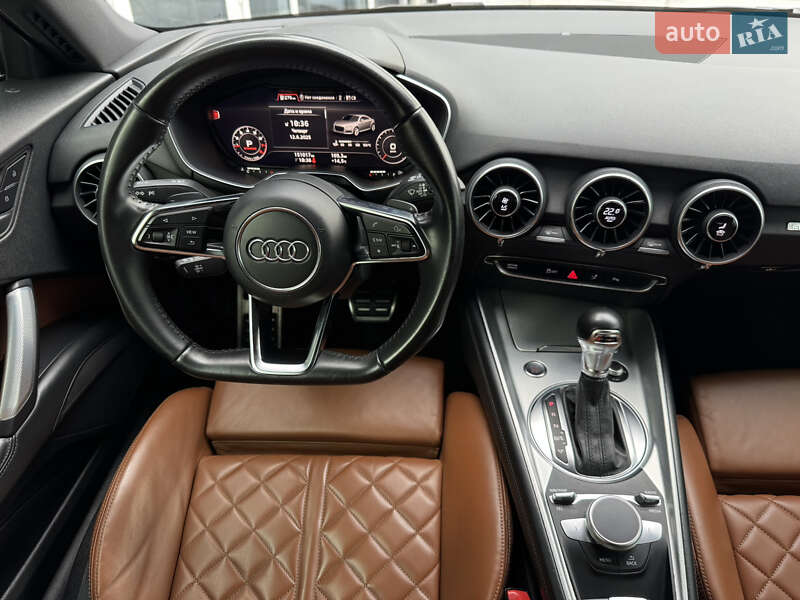 Купе Audi TT 2015 в Києві