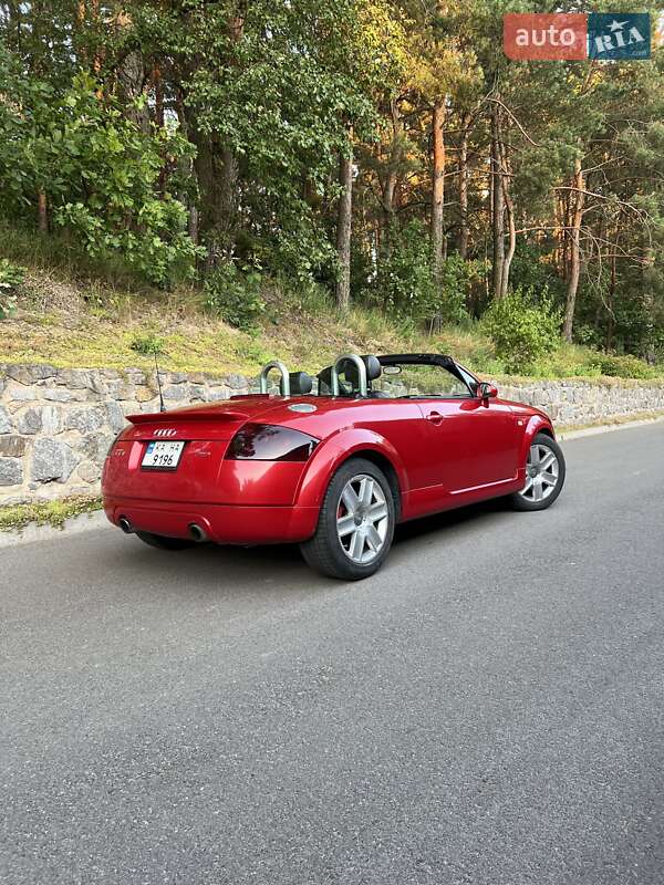 Родстер Audi TT 2003 в Ирпене