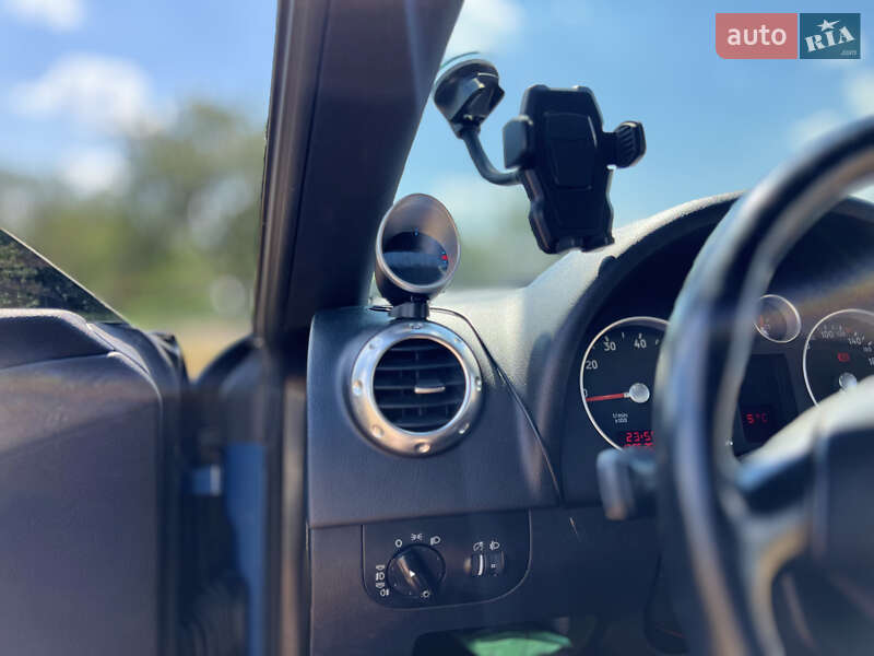 Купе Audi TT 2000 в Петропавловке