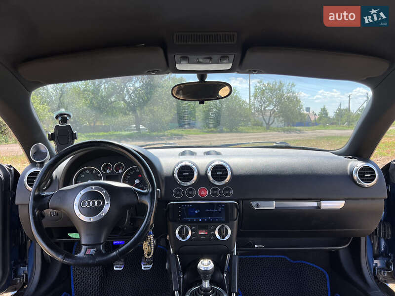 Купе Audi TT 2000 в Петропавловке