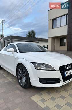 Купе Audi TT 2007 в Диканьці
