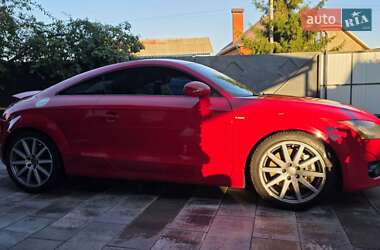 Купе Audi TT 2007 в 
