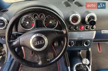 Купе Audi TT 2000 в 