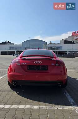 Купе Audi TT 2007 в 