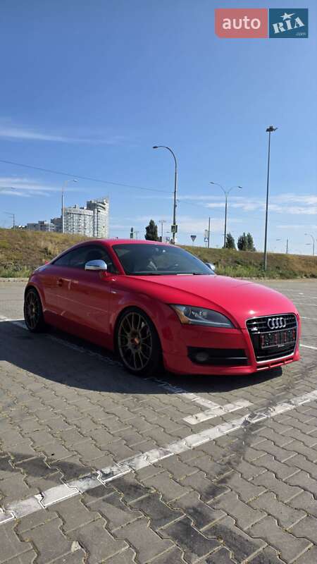 Купе Audi TT 2007 в 