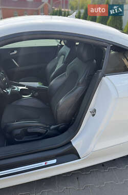 Купе Audi TT 2012 в 