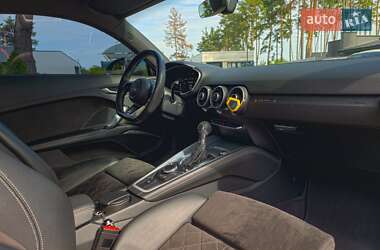 Купе Audi TT 2016 в 