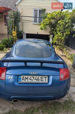 Купе Audi TT 1999 в 