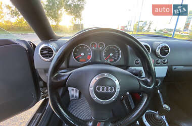 Купе Audi TT 1999 в 