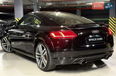 Купе Audi TT 2016 в 