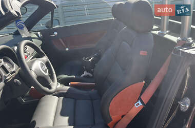 Купе Audi TT 2001 в 