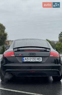 Купе Audi TT 2011 в 