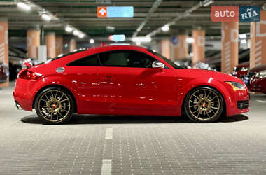 Купе Audi TT 2007 в 