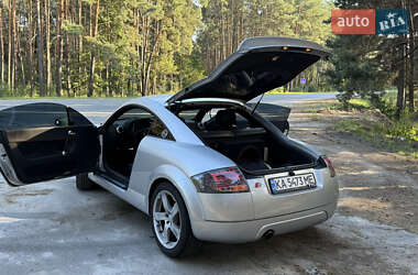 Купе Audi TT 1999 в 