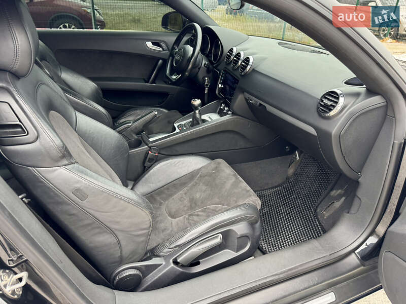 Купе Audi TT 2006 в Києві фото 22 Купе Audi TT 2006 в Києві