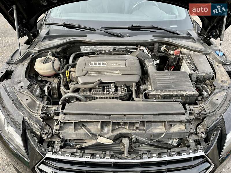 Купе Audi TT 2016 в Киеве фото 34 Купе Audi TT 2016 в Киеве