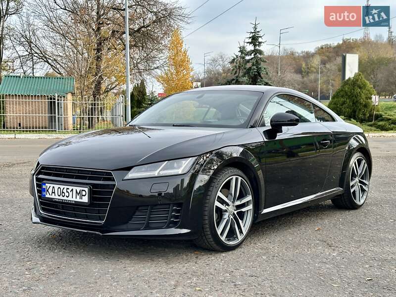 Купе Audi TT 2016 в Киеве фото Купе Audi TT 2016 в Киеве
