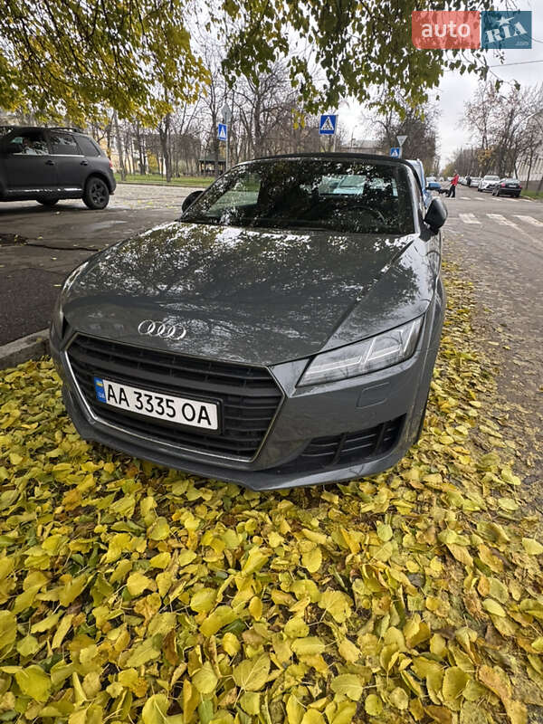 Audi TT 2015