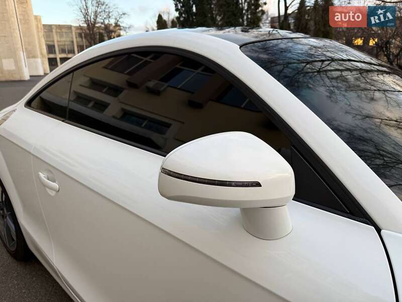 Купе Audi TT 2011 в Киеве фото 11 Купе Audi TT 2011 в Киеве