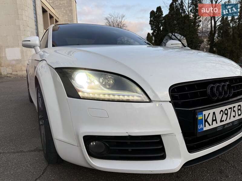 Купе Audi TT 2011 в Киеве фото 10 Купе Audi TT 2011 в Киеве