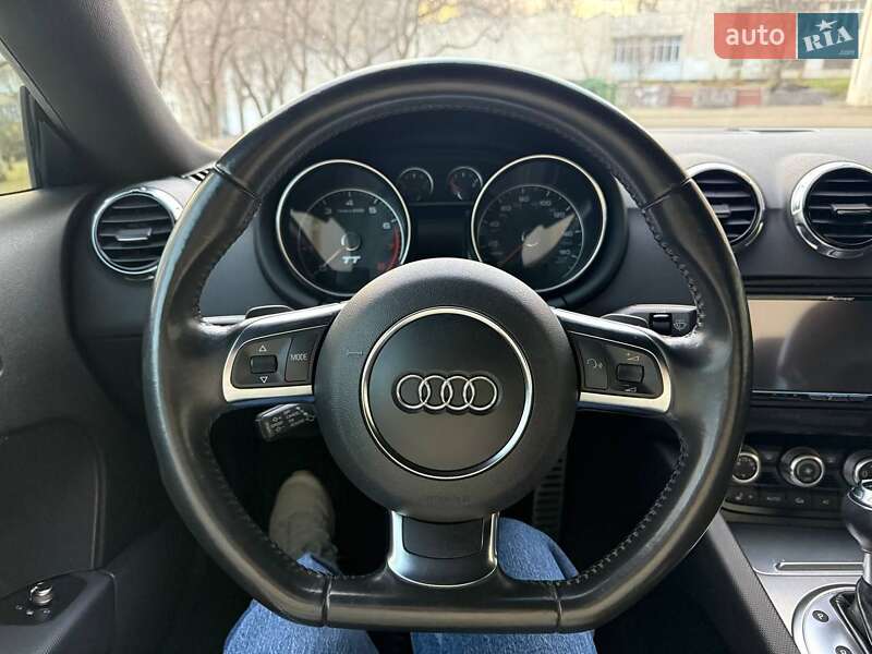 Купе Audi TT 2011 в Киеве фото 18 Купе Audi TT 2011 в Киеве