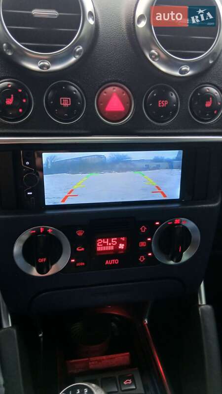 Купе Audi TT 1998 в Смілі