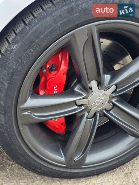 Купе Audi TT 2010 в Днепре