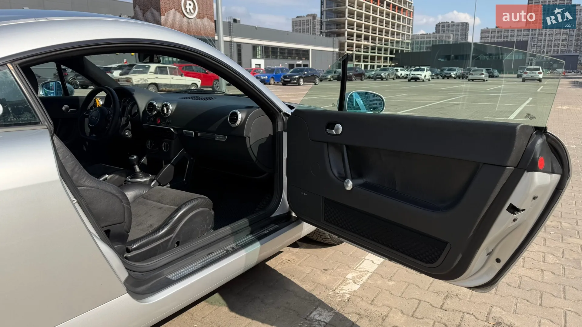 Audi TT 1999 VIN TRUZZZ8NZX1012537 фото оголошення 18 з 24