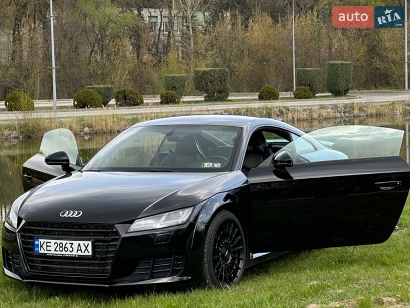 Купе Audi TT 2015 в Днепре