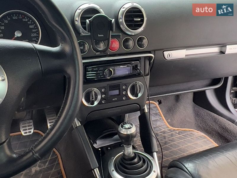 Родстер Audi TT 2001 в Києві