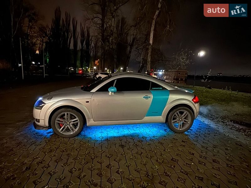 Купе Audi TT 2003 в Киеве