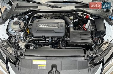 Родстер Audi TT 2022 в Киеве